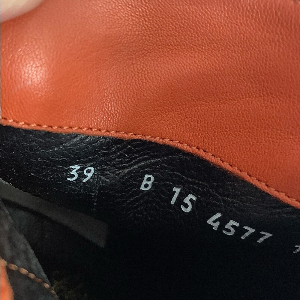 Robert Clergerie Women's Orange/ Ochre Soft Leather Ankle Boots size 39B US 7.5 - Picture 7 of 10
